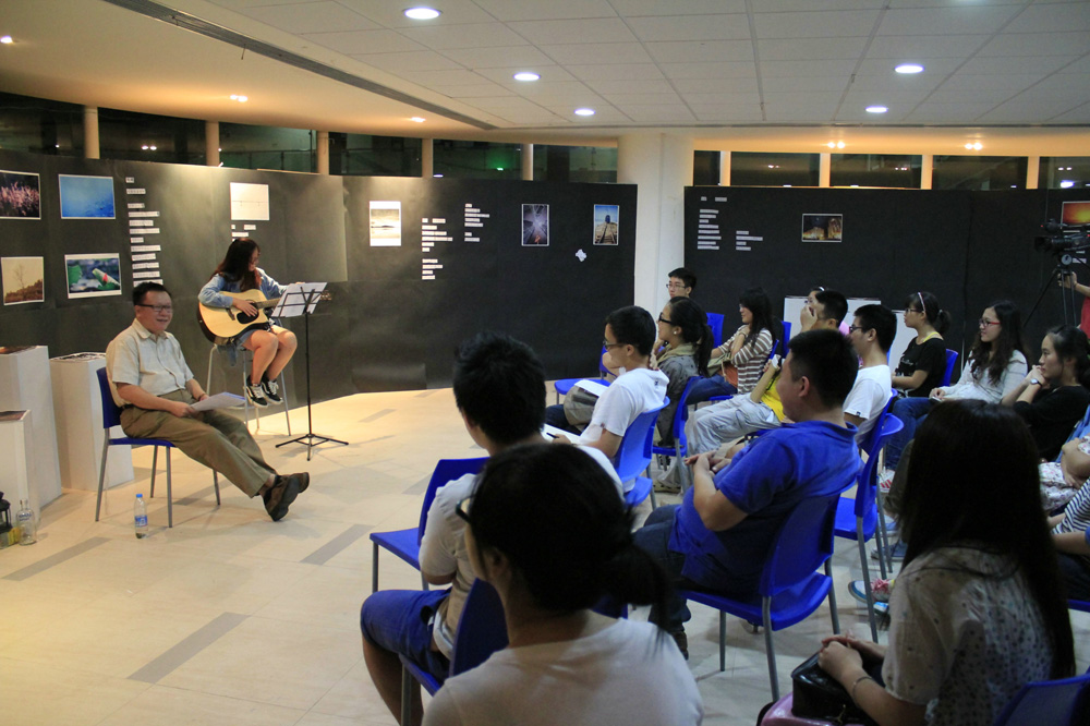 李茀民教授刘路同学弹唱诗的N次方专题分享