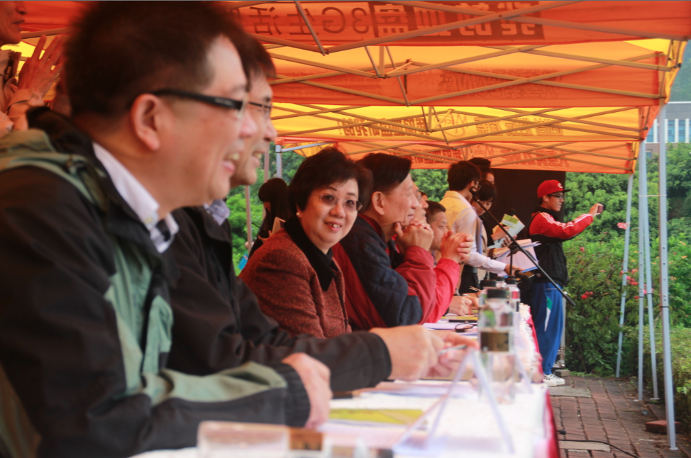 20121206-164624.png 20121206-164624.png