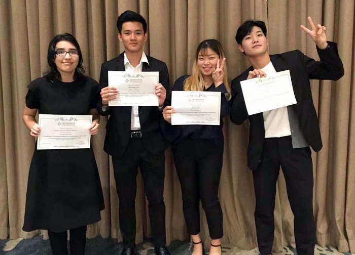 2018 11 30 International scholarships