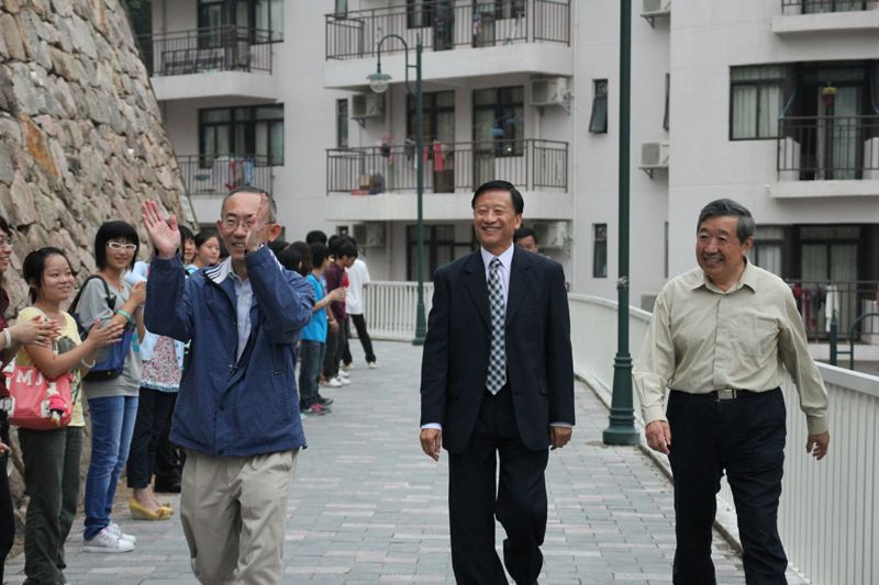 20101007-154119.jpg 20101007-154119.jpg