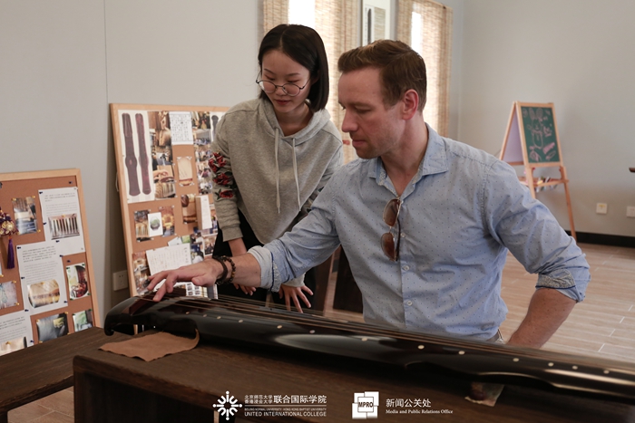 2Q2A0128 副本 副本